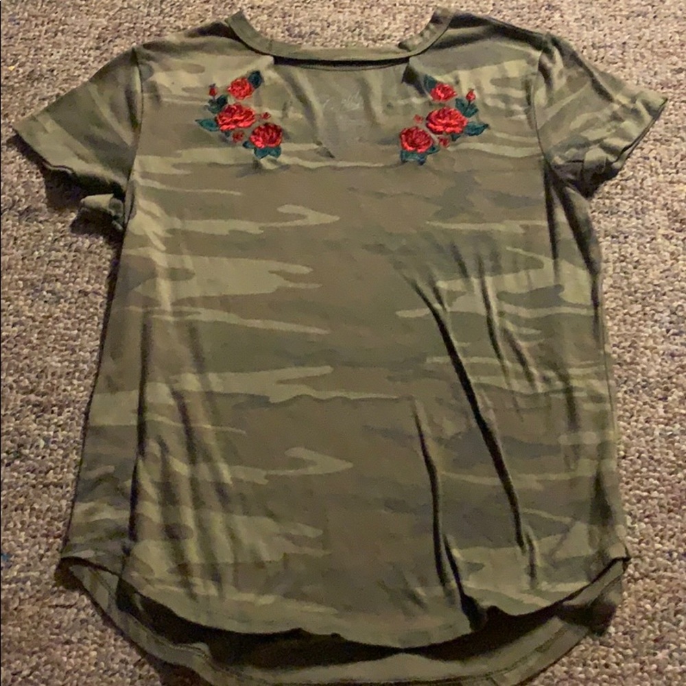 Army print tee